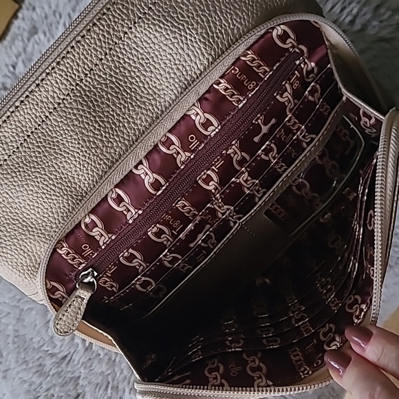 Tignanello Leather Crossbody Bag ❤️ - Picture 5 of 8